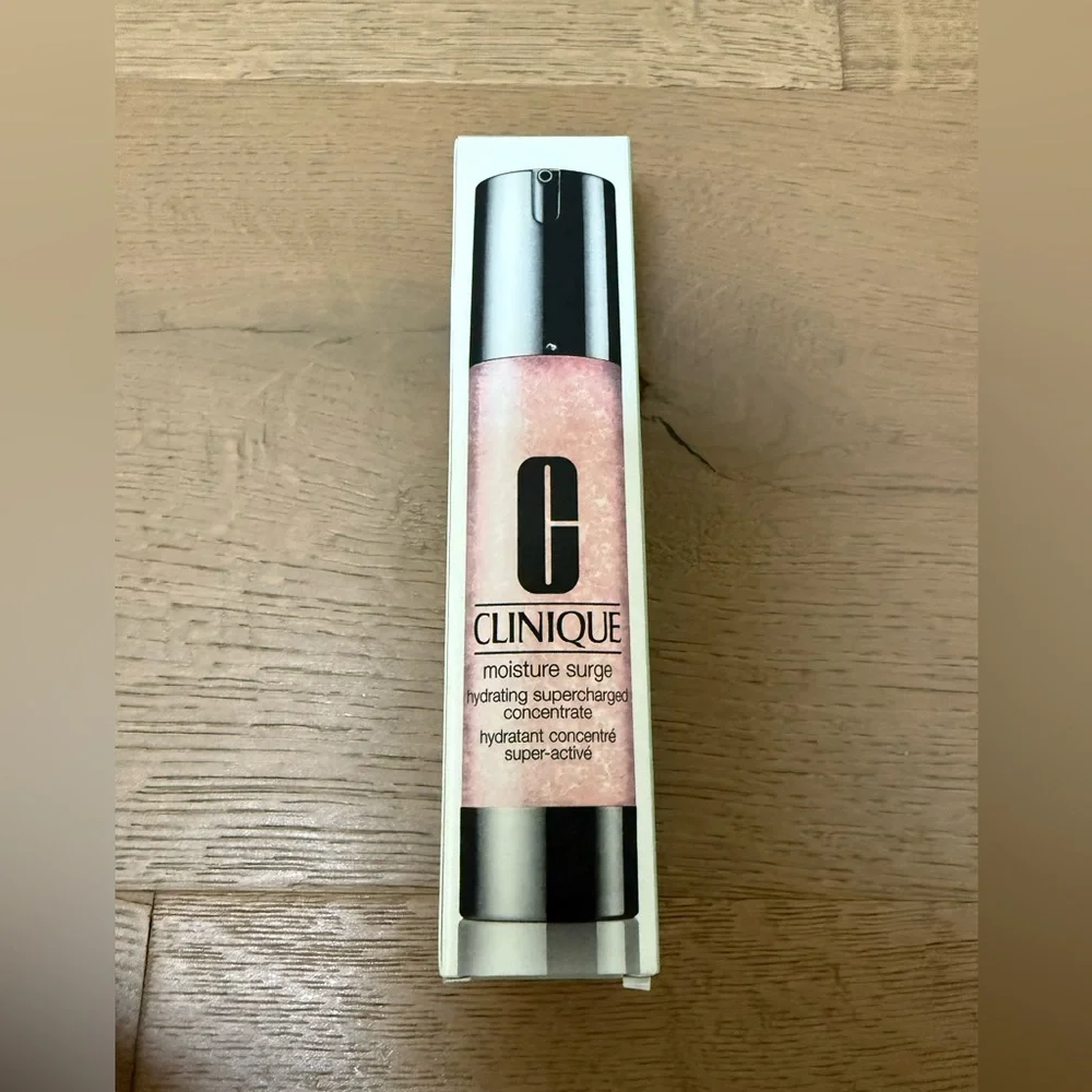 NWT Clinique Moisture Surge Hydrating Supercharged Concentrate - 1.6 fl oz